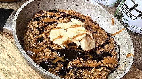 Erdnussbutter: 5 Fakten zum Muskelaufbau und Abnehmen