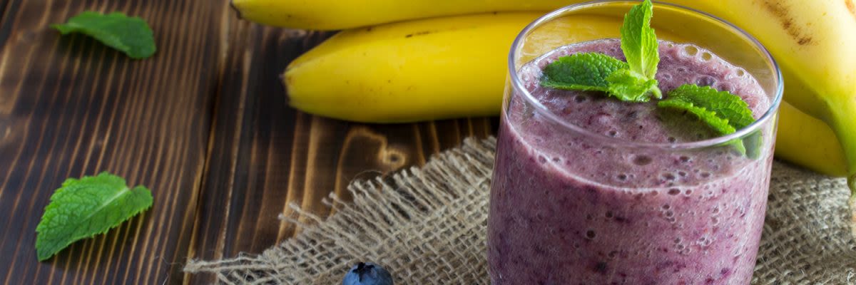whey berry banana smoothie