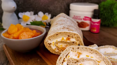 Sommerliche Protein Mandarinen Biskuitrolle
