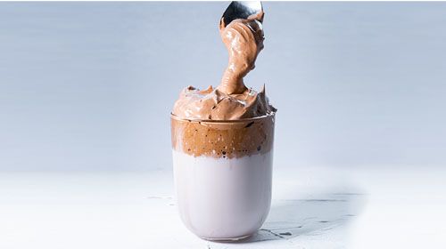 GYMQUEEN´s Dalgona Coffee - der neue Trend in der Fitnessvariante!