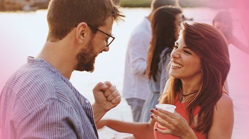 Flirttipps: Die besten 6 Tipps für Schmetterlinge im Bauch!
