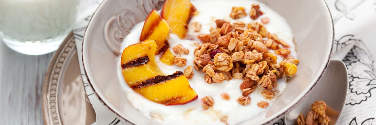 Frühstücksquark mit Granola