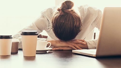 Echter Dickmacher: Warum Stress dich am Abnehmen hindert