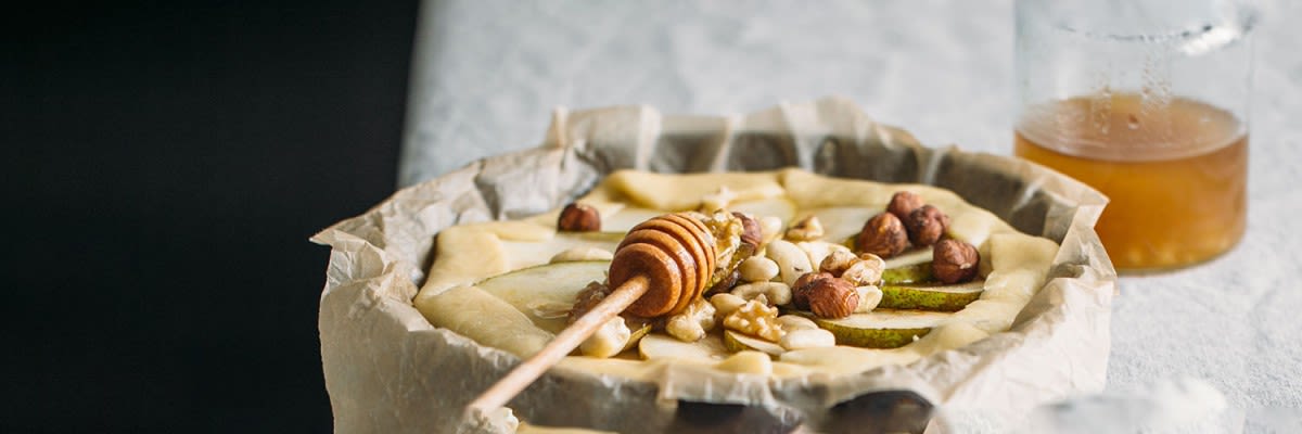 Birnen Tarte mit honig ziegenkäse