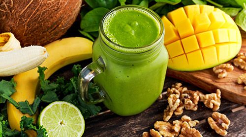 Grüner Mango-Bananen Smoothie