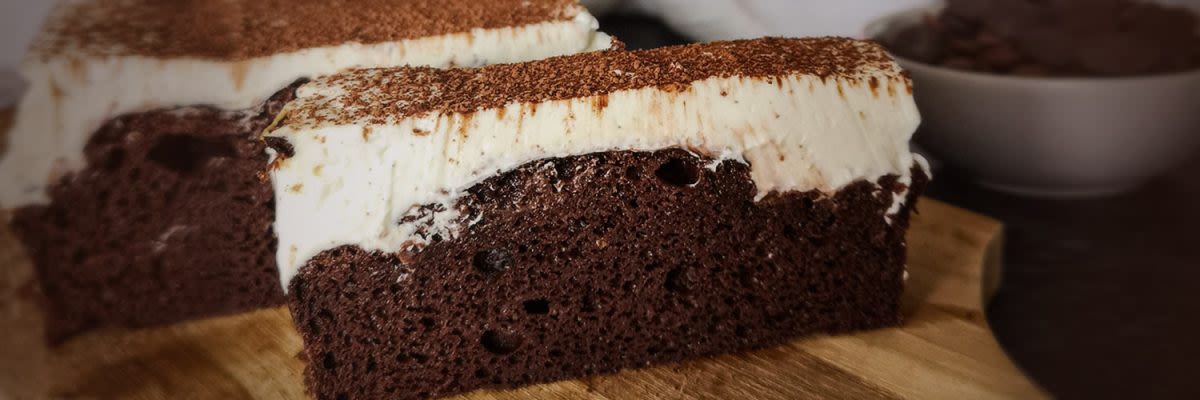 Rezept: Schokokuchen mit cremingem Protein Topping - GymQueen