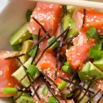 Ahi Poké-Bowl mit Lachs