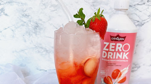 Alkoholfreier Strawberry-Peach-Caipi